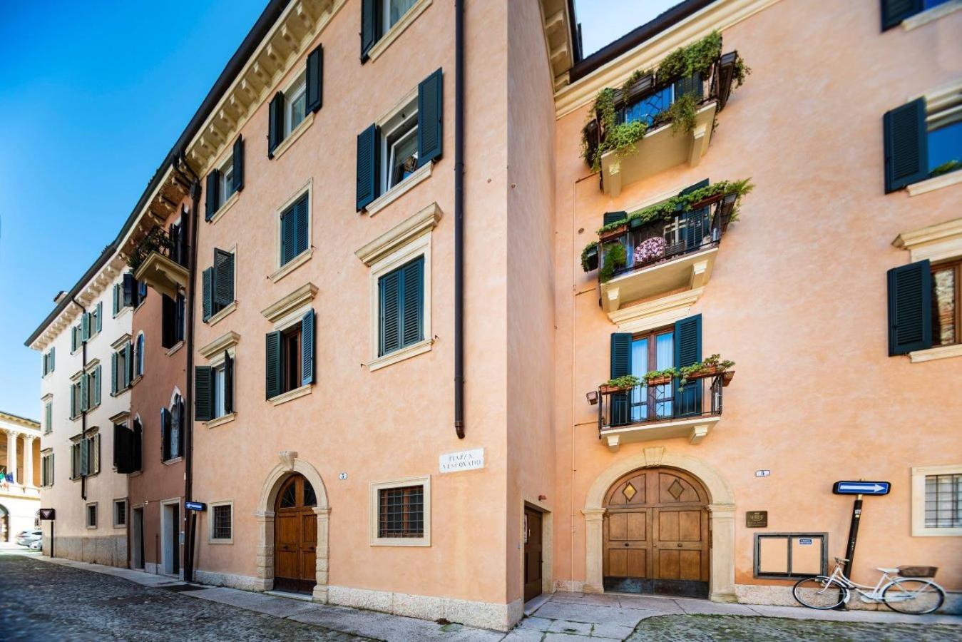Italianflat - Piazza Vescovado Terrace Appartamento Verona