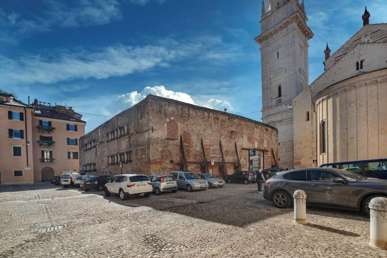 Italianflat - Piazza Vescovado Terrace * Verona